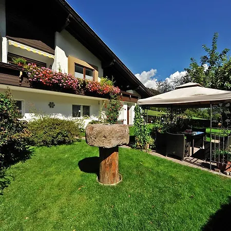 Haus Hasslacher 4* Flattach