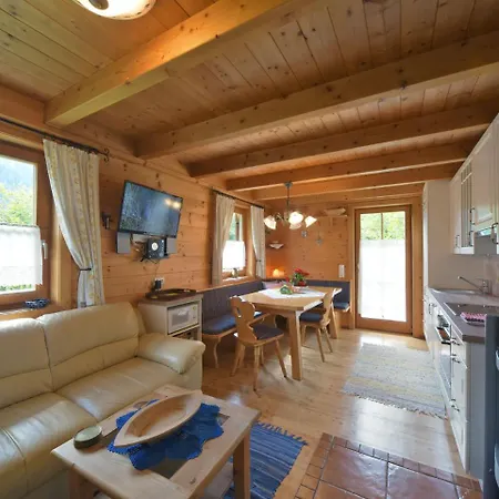 Haus Hasslacher Guest house 4*