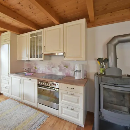 Guest house Haus Hasslacher 4*